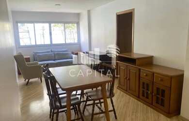 Imagem: O apartamento possui 2 Dormitórios, 1 Banheiro, 1 Vaga na garagem