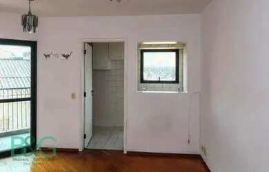 Imagem: O apartamento possui 1 Dormitório, 1 Banheiro, 1 Vaga na garagem