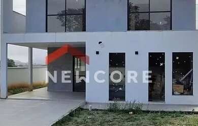 Imagem: A casa em condomínio possui 4 Dormitórios, 5 Banheiros, 3