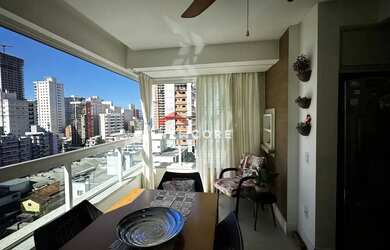 Imagem: O apartamento possui 3 Dormitórios, 3 Banheiros, 2 Vagas na