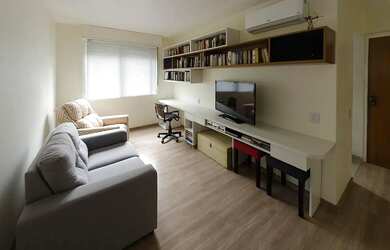 Imagem: O apartamento possui 1 Dormitório, 1 Banheiro, 42m² de Área