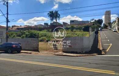 Imagem: O depósito possui 1 Vaga na garagem, 1m² de Área e está