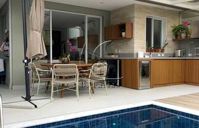 Imagem 5: Casa em condomínio contendo 3 suítes, piscina privativa, situado na praia de Juquehy