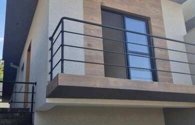 Imagem: A casa possui 2 Dormitórios, 2 Banheiros e 60m² de Área e