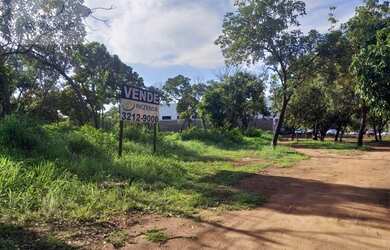 Imagem: O terreno possui 1.800m² de Área e está localizado em Plano