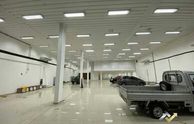 Imagem: O depósito possui 557m² de Área e está localizado em Centro