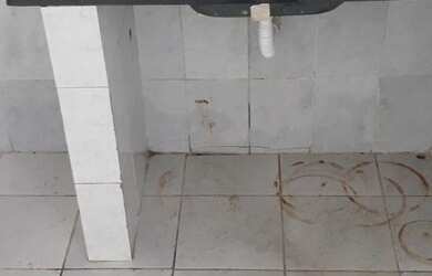 Imagem 11: Òtima localização Kit a 400m² da praia no canto do forte Praia Grande...