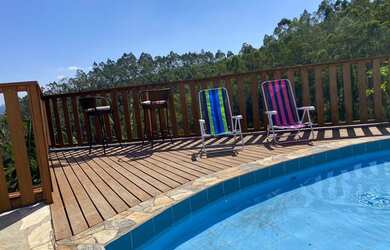 Imagem: A fazenda possui 3.300m² de Área e está localizado em Centro