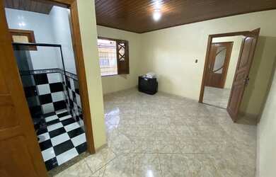 Imagem 10: Casa no Tapanã. Piscina, Churrasqueira, Ar-condicionadoe180m² de Área