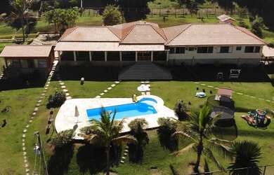 Imagem: A fazenda possui 500m² de Área e está localizado em Brumadinho