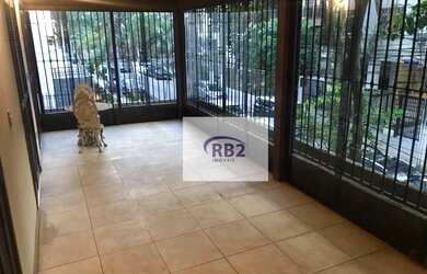 Imagem: A casa possui 4 Dormitórios, 3 Banheiros, 1 Vaga na garagem