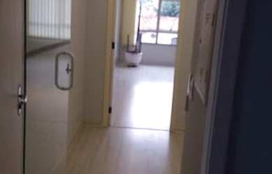 Imagem 4: linda sala comercial localizada no centro de Guarulhos portaria 24 horas