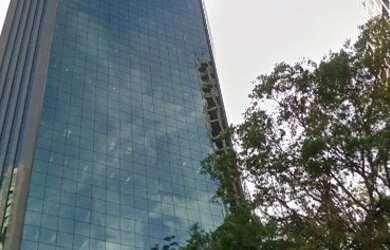 Imagem: O depósito possui 5 Vagas na garagem, 245m² de Área e está