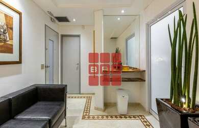 Imagem: O depósito à venda possui 2 Vagas na garagem e 50m² de Área