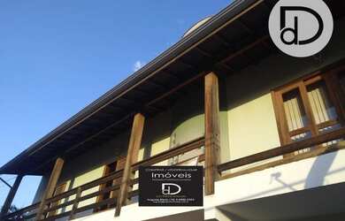 Imagem: A casa possui 2 Dormitórios, 1 Banheiro, 324m² de Área e