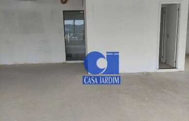 Imagem: O depósito possui 1 Vaga na garagem, 51m² de Área e está