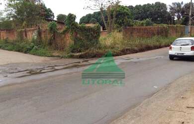 Imagem: O terreno possui 400m² de Área e está localizado em São