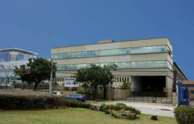 Imagem: O depósito possui 5 Vagas na garagem, 4.200m² de Área e