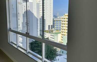 Imagem: O apartamento possui 3 Dormitórios, 3 Banheiros, 2 Vagas na