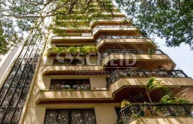 Imagem: O apartamento possui 4 Dormitórios, 5 Banheiros, 4 Vagas na