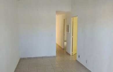 Imagem: A casa em condomínio possui 3 Dormitórios, 2 Banheiros, 2