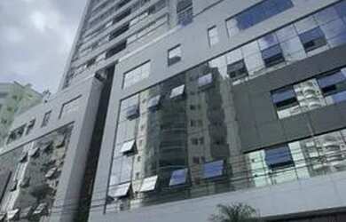 Imagem: O apartamento possui 3 Dormitórios, 4 Banheiros, 2 Vagas na