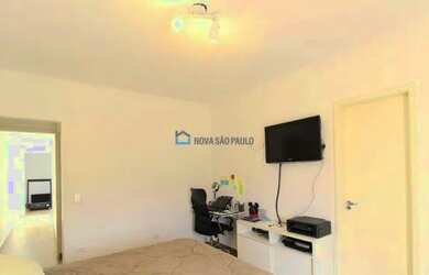 Imagem 13: Belíssimo sobrado semi novo com 135m² com 3 dormitórios, sendo 3 suítes e 3 vagas em Nov