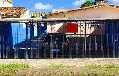 Imagem: A casa em condomínio possui 2 Dormitórios, 1 Banheiro, 1 Vaga