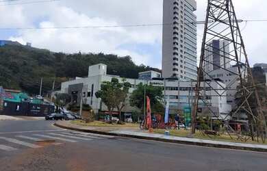 Imagem: O terreno possui 384m² de Área e está localizado em Santa