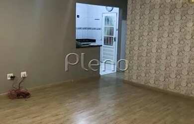 Imagem: A casa possui 3 Dormitórios, 2 Banheiros, 3 Vagas na garagem