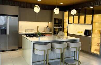 Imagem 10: Aluguel Alto Padrão. Piscina, Churrasqueira, Ar-condicionadoeGuarda roupa