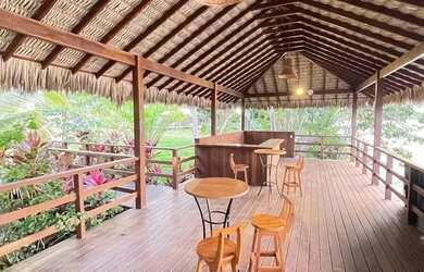 Imagem: A casa em condomínio possui 4 Dormitórios, 4 Banheiros, 2