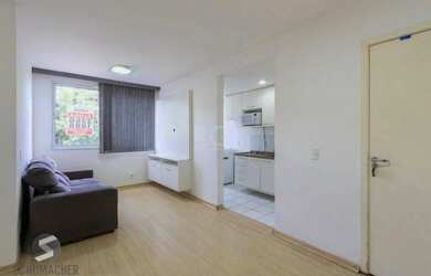 Imagem: O apartamento possui 3 Dormitórios, 2 Banheiros, 1 Vaga na