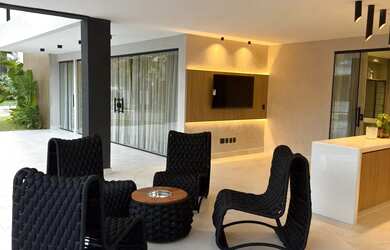 Imagem 10: BELÍSSIMA MANSÃO NO BOSQUES DO POETA