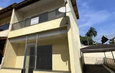 Imagem: A casa possui 2 Dormitórios, 1 Banheiro, 1 Vaga na garagem