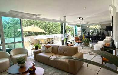 Imagem: O apartamento na cobertura possui 4 Dormitórios, 4 Banheiros