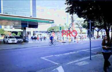 Imagem 3: 1500 m² área construida na R. dos Pinheiros com 20 vagas