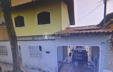 Imagem: O terreno possui 438m² de Área e está localizado em Vila