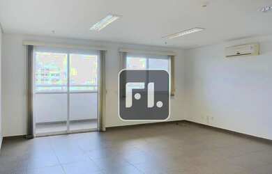 Imagem: O depósito possui 45m² de Área e está localizado em Vila