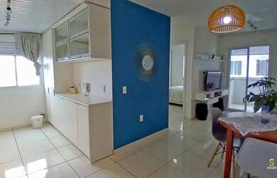 Imagem: O apartamento possui 2 Dormitórios, 1 Banheiro, 1 Vaga na garagem