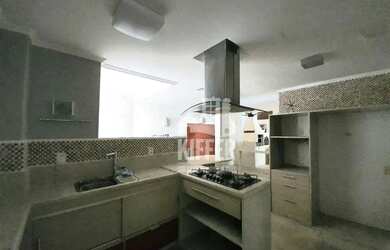 Imagem 9: Excelente Sobrado com 4 Quartos em Charitas Próximo à Estação de Barcas