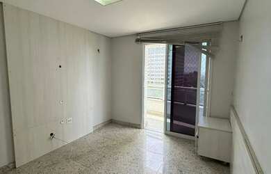 Imagem 11: ADRIANÓPOLIS COND. SOLLAR DA VILLA, 147M² , 3 SUÍTES, ANDAR ALTO VARANDA...