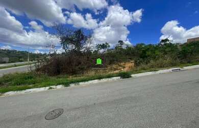 Imagem: O terreno possui 525m² de Área e está localizado em Villa