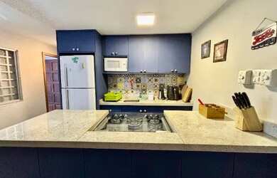 Imagem 11: Casa faixa mar Matinhos pé na areia