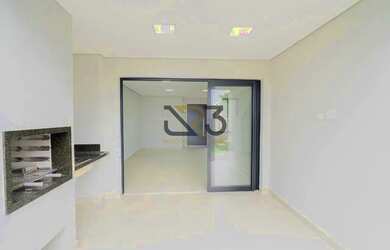 Imagem 8: Portal de Versalhes - Casa de rua