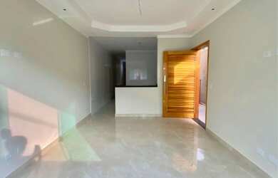 Imagem: A casa possui 2 Dormitórios, 2 Banheiros e está localizado