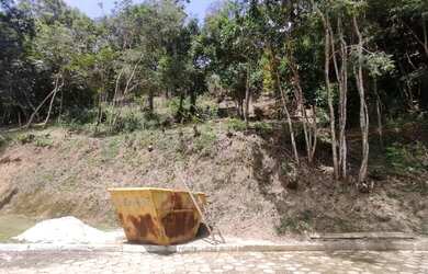 Imagem: O terreno possui 2.335m² de Área e está localizado em Ribeirão