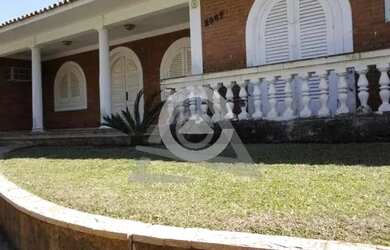 Imagem: O depósito possui 5 Vagas na garagem e 678m² de Área e está