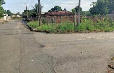 Imagem: O terreno possui 320m² de Área e está localizado em Novo