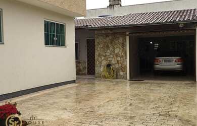 Imagem 1: Duas casa em mesmo terreno a venda por R$ 1.250.000,00